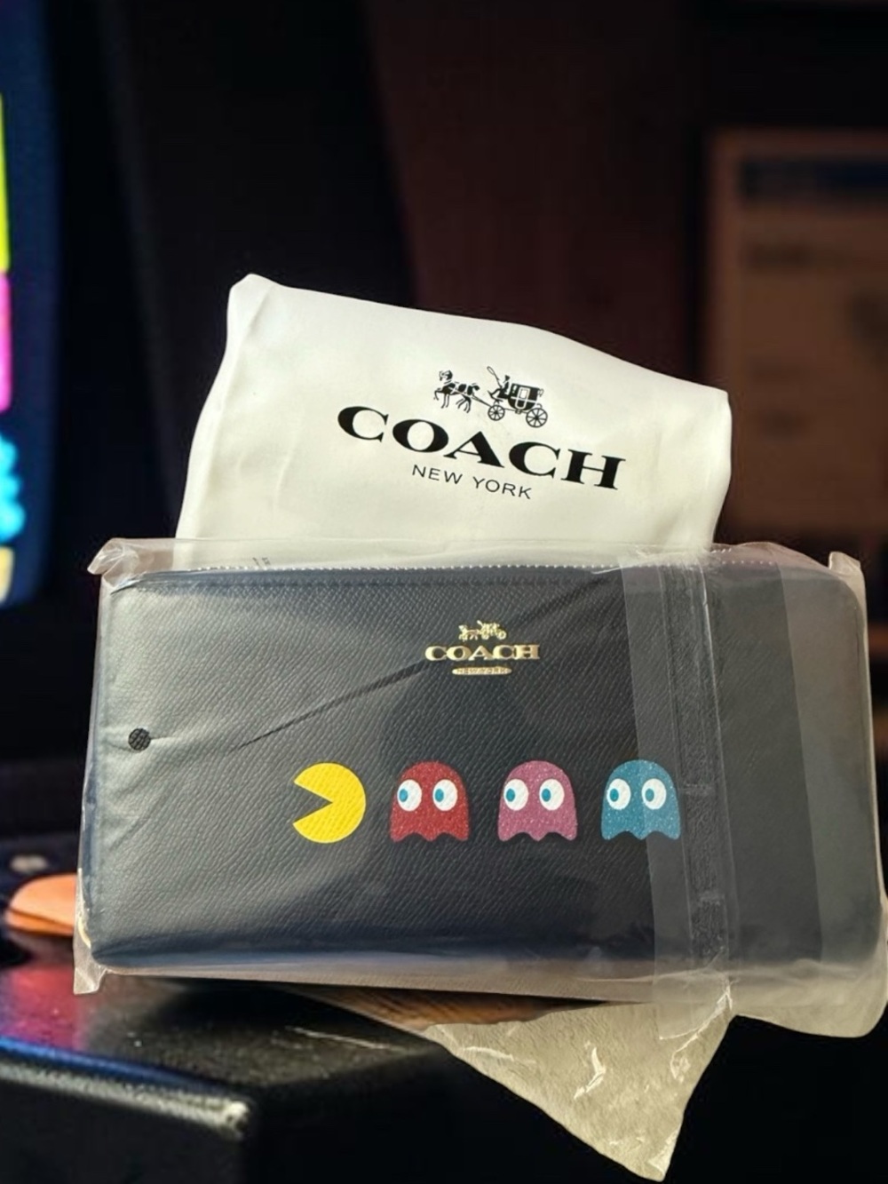 Coach X Pac-Man accordion zip wallet zip around wallet w/ dust bag NWT F55736 - Picture 3 of 13